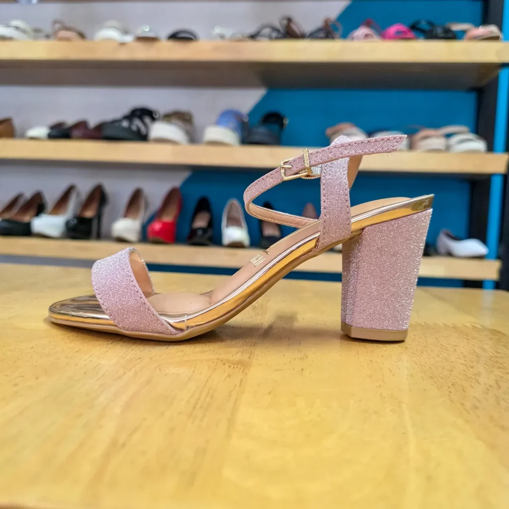 MODA SANDALIA TACÓN ORO ROSA CLARO